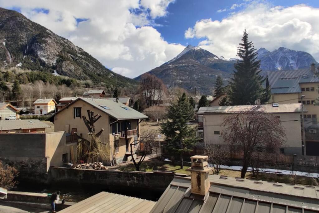 Maison Calme Independante Et Vue Sur Les Montagnes Briançon 외부 사진